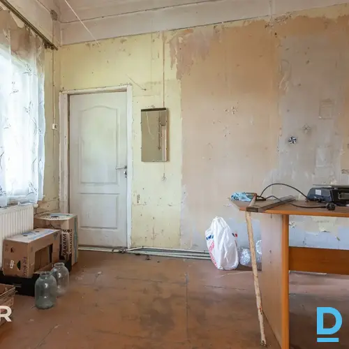 Pārdošanā 268,4 m² koka namīpašums ar 7 dzīvokļiem zaļā vietā Ķemeros.Īpašums sa Pārdošanā 268,4 m² koka namīpašums ar 7 dzīvokļiem zaļā vietā Ķemeros.Īpašums sa