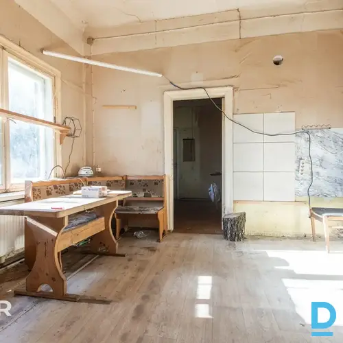 Pārdošanā 268,4 m² koka namīpašums ar 7 dzīvokļiem zaļā vietā Ķemeros.Īpašums sa Pārdošanā 268,4 m² koka namīpašums ar 7 dzīvokļiem zaļā vietā Ķemeros.Īpašums sa