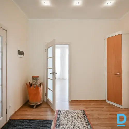 Pārdod dzīvokli Skaļupes 1