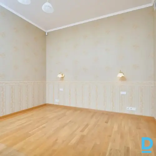 Pārdod māju Rīga