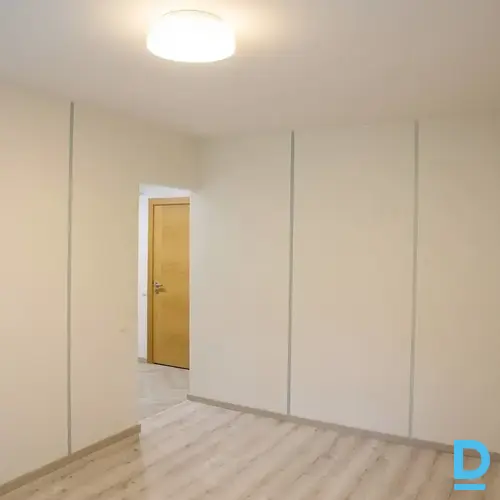 Pārdod dzīvokli Rīga Imanta Kurzemes prospekts 46