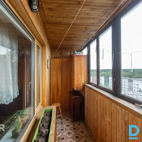 Pārdošanā saulains 3 istabu dzīvoklis ar lodžiju klusā un zaļā apkaimē.Dzīvokļa Pārdošanā saulains 3 istabu dzīvoklis ar lodžiju klusā un zaļā apkaimē.Dzīvokļa