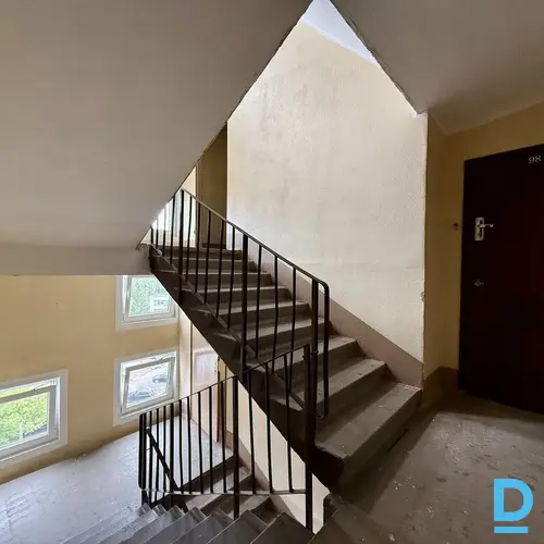 Pārdod dzīvokli Rudens iela 3