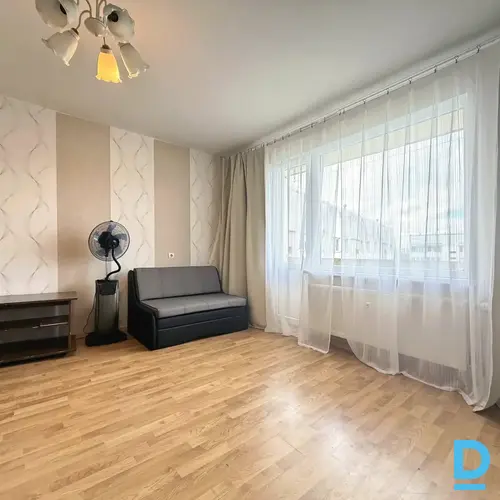 Pārdod dzīvokli Slimnīcas iela 15