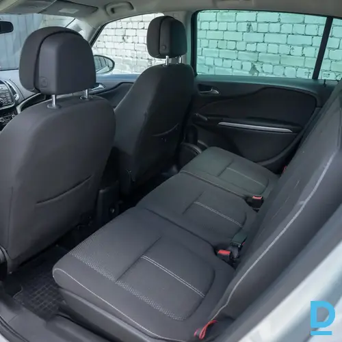Opel Zafira Tourer, 2012. gada 2.0 dīzelis