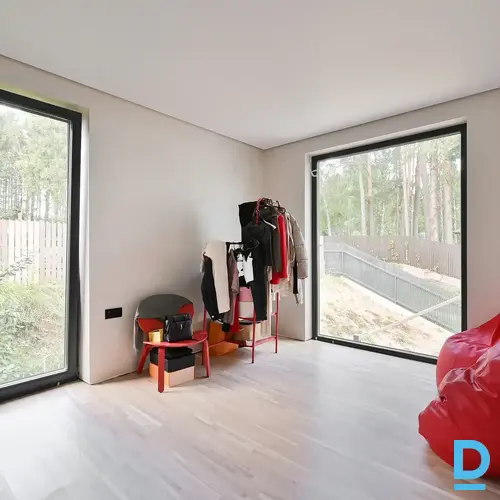 Pārdod māju Lilaste 40A