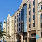 Augsta līmeņa birojs renovētā ēkā Rīgas centrā