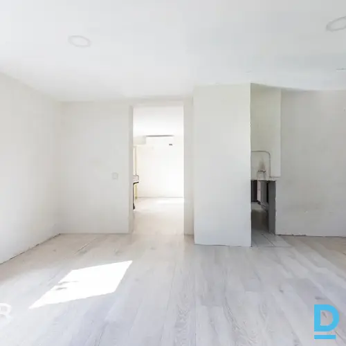 Pārdošanā vienstāvu privātmāja ar 5 000 m² zemes gabalu.Māja celta 1946. gadā. S Pārdošanā vienstāvu privātmāja ar 5 000 m² zemes gabalu.Māja celta 1946. gadā. S