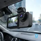 Y-15 auto videoreģistrators ar trim kamerām un 3 collu IPS ekrānu