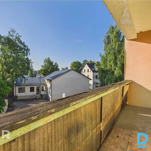 Pārdošanā 3 istabu dzīvoklis renovētā mājā Cēsu centrā Dzīvokļa plānojuma aprak Pārdošanā 3 istabu dzīvoklis renovētā mājā Cēsu centrā Dzīvokļa plānojuma aprak