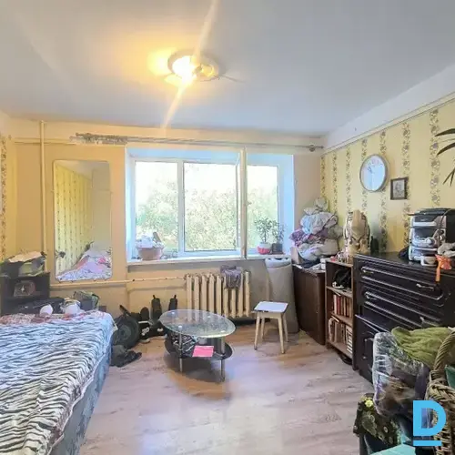 Pārdod dzīvokli Kristapa iela 8a