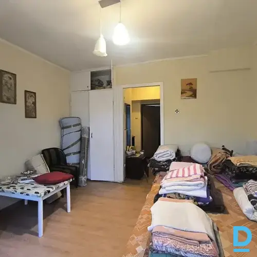 Pārdod dzīvokli Kristapa iela 8