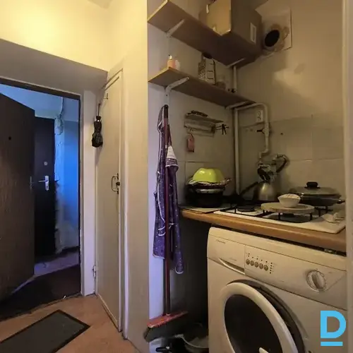 Pārdod dzīvokli Kristapa iela 8