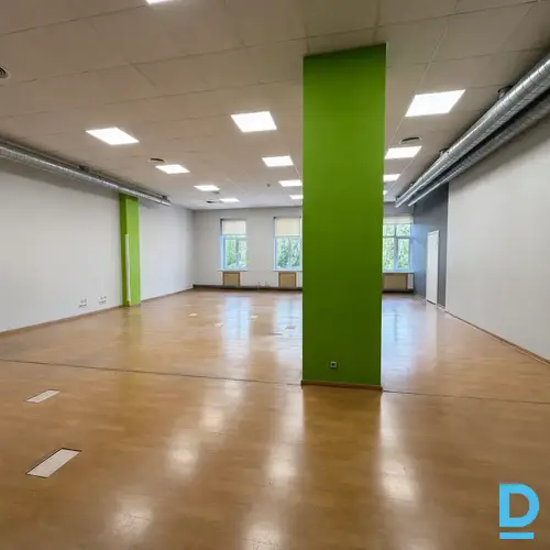 Iznomā biroju 200m²