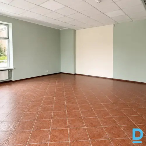 32 m² komerctelpas Rīgas centrā – 592 € 32 m² komerctelpas Rīgas centrā – 592 €