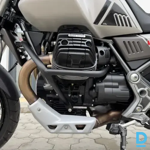 Pārdod Moto Guzzi V85 TT motociklu, 850 cm³, 2023 Pārdod Moto Guzzi V85 TT motociklu, 850 cm³, 2023