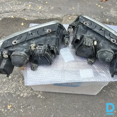 Pārdod Volkswagen Lukturi priekšējie Pārdod Volkswagen Lukturi priekšējie