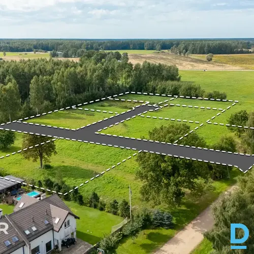 Pārdošanā investīciju objekts - 1.26 ha zemes gabals privātmāju ciemata izvedei 