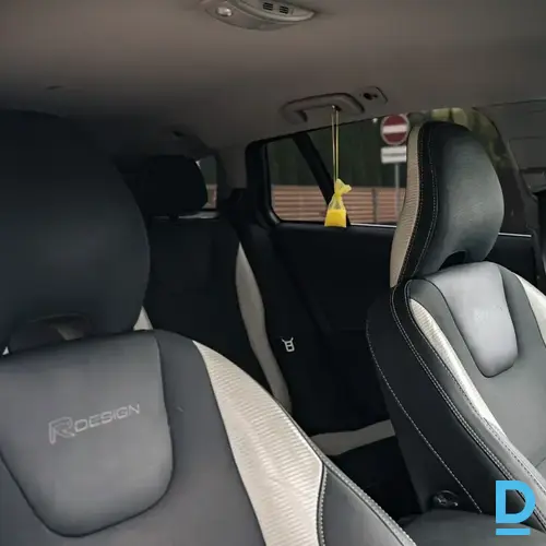 Pārdod Volvo V60 2.4d, R-Design, 4x4, 2011 Pārdod Volvo V60 2.4d, R-Design, 4x4, 2011
