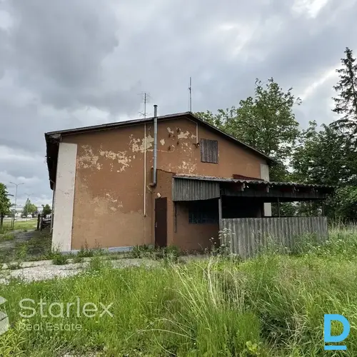 Komercobjekts Jelgavā, Stacijās ielā 1B