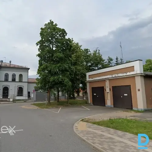 Komercobjekts Jelgavā, Stacijās ielā 1B