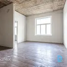 Dzīvokļi renovētā ēkā Rīgas centrā.