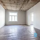 Dzīvokļi renovētā ēkā Rīgas centrā.