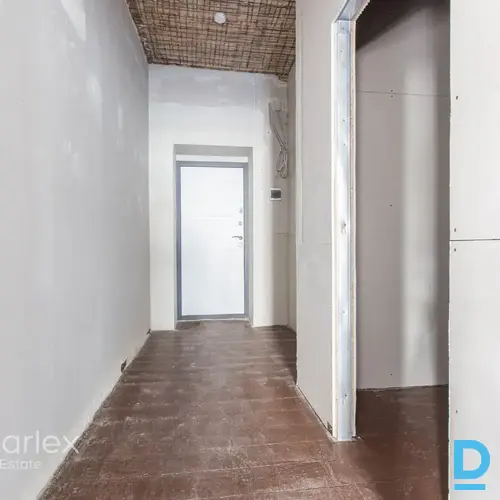 Dzīvokļi renovētā ēkā Rīgas centrā.