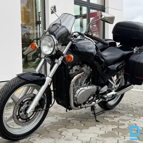 Pārdod Suzuki Vx800 motociklu, 800 cm³, 1996