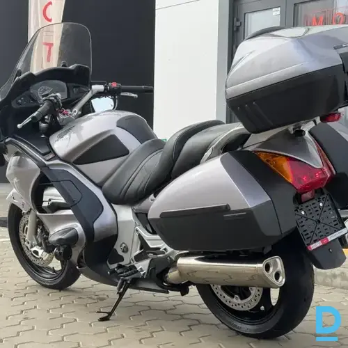 Pārdod Honda St1300 Pan European motociklu, 1300 cm³, 2004 Pārdod Honda St1300 Pan European motociklu, 1300 cm³, 2004