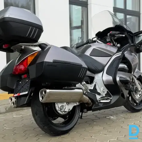 Pārdod Honda St1300 Pan European motociklu, 1300 cm³, 2004 Pārdod Honda St1300 Pan European motociklu, 1300 cm³, 2004