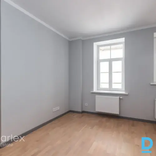 2 istabu dzīvoklis Rīgas centrā pie Ziedoņdārza (renovēta ēka, pilna apdare, lifts)