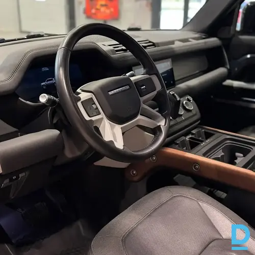 Pārdod Land Rover Defender 3.0 D300 MHEV, AWD, 2021 Pārdod Land Rover Defender 3.0 D300 MHEV, AWD, 2021