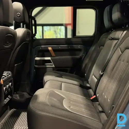 Pārdod Land Rover Defender 3.0 D300 MHEV, AWD, 2021 Pārdod Land Rover Defender 3.0 D300 MHEV, AWD, 2021
