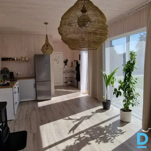 Moduļu māja pie Gaujas – ideāla dzīvei visās sezonās!