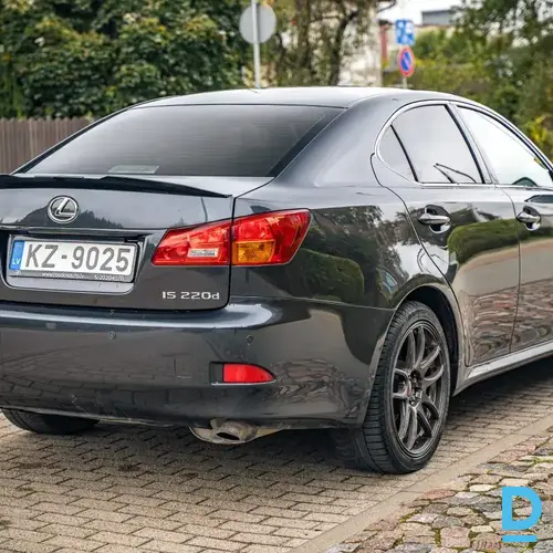 Pārdod Lexus IS220, 2.2d, 2007