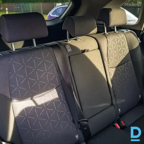 Pārdod Toyota RAV4, 2.0i, 2020