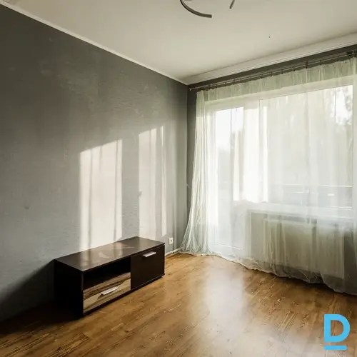 Pārdod dzīvokli Albatrosu iela 26
