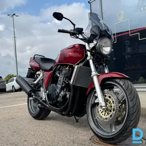 Pārdod Honda CB1000 motociklu, 1000 cm³, 1995
