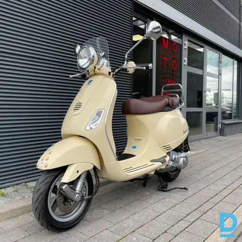 Pārdod Piaggio Vespa LX125 motorolleri, 125 cm³, 2009