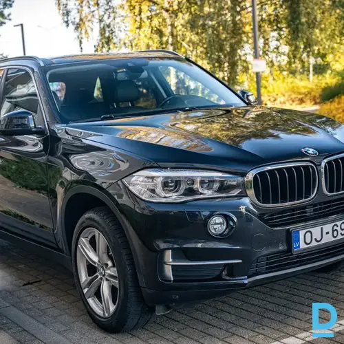 Pārdod BMW X5 3.0d, 2015