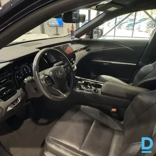 Pārdod Lexus RX450H, 2024
