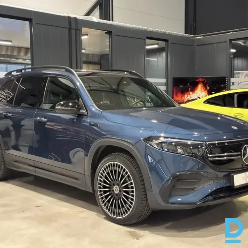 Pārdod Mercedes-Benz EQB300 4MATIC AMG, 2022