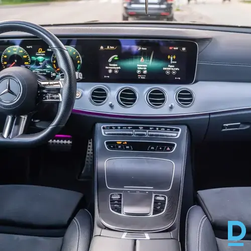 Pārdod Mercedes-Benz E300 2.0 Plug-in, AMG, 2022