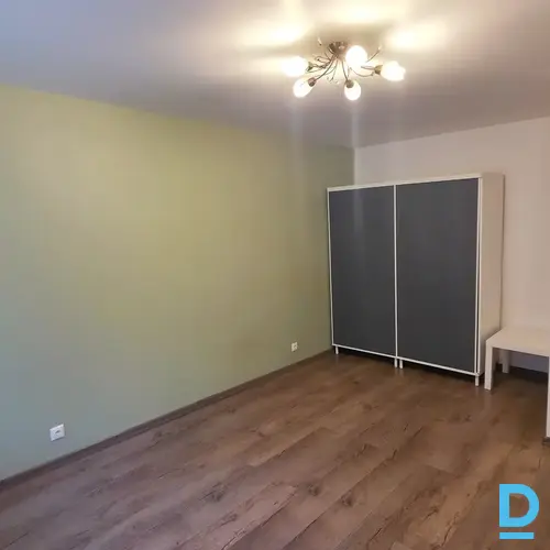 Pārdod dzīvokli Vidzemes aleja 8, 27m², 1 ist.