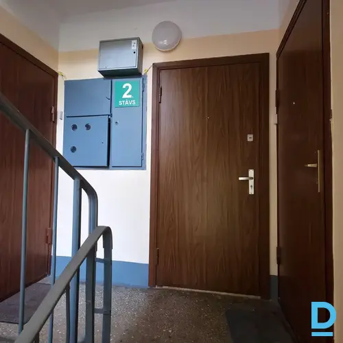 Pārdod dzīvokli Vidzemes aleja 8, 27m², 1 ist.