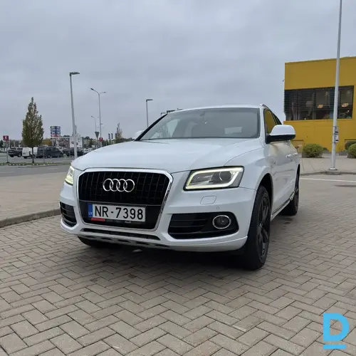 Pārdod Audi Q5, 2013