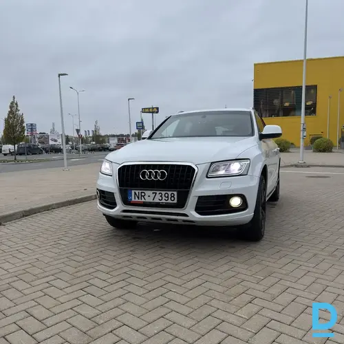 Pārdod Audi Q5, 2013