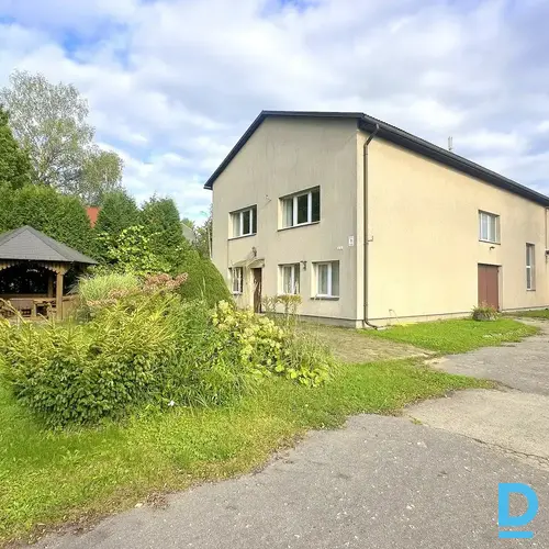 Pārdod māju Dravnieku iela 1