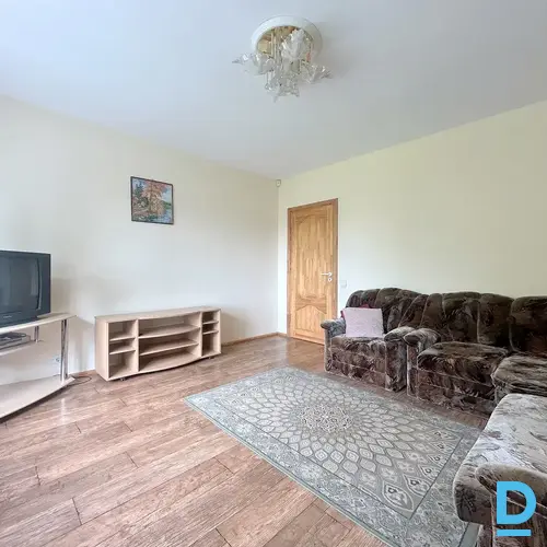 Pārdod māju Dravnieku iela 1